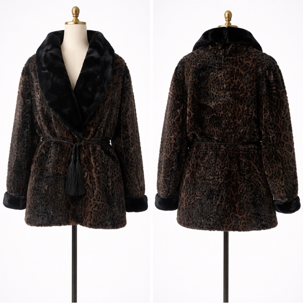 Vintage Made in USA Leopard Faux Fur Coat • Belted • Excellent Condition - Picture 3 of 9